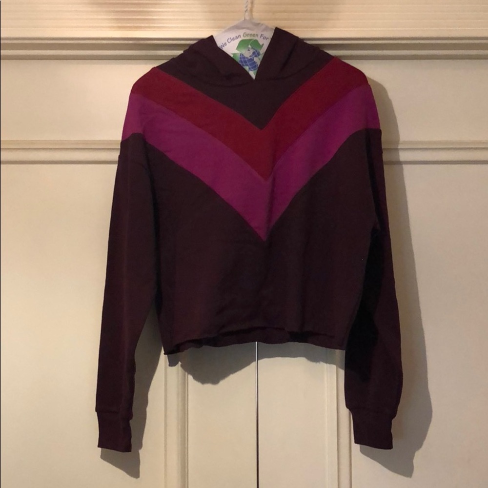 Women’s cropped hoodie